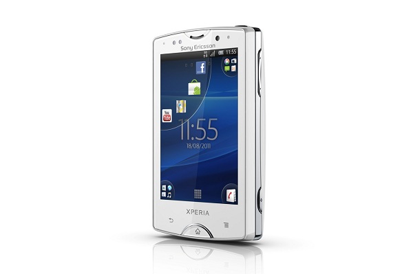 Sony Ericsson Xperia Mini si aggiorna ad Android 4.0 ICS, manca solo l'Xperia Active all'appello