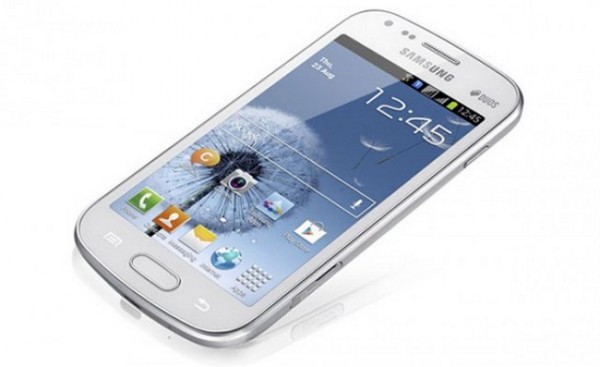 Samsung Galaxy S Duos in vendita nei negozi tedeschi