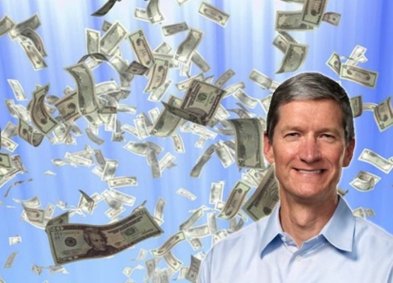 Apple: nuovo record in Borsa grazie all'iPhone 5