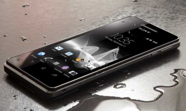 Sony Xperia V: disponibile in Europa a dicembre