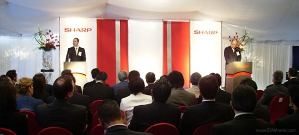 Sharp inizia la produzione dei display FullHD 1080p per smartphone