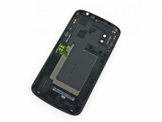 LG Nexus 4 smontato pezzo per pezzo da iFixit