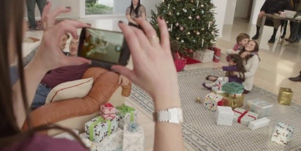 LG Nexus 4: nuovo video pubblicitario dedicato al Natale