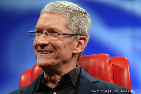 Tim Cook parla del nuovo team di sviluppo di iOS 7