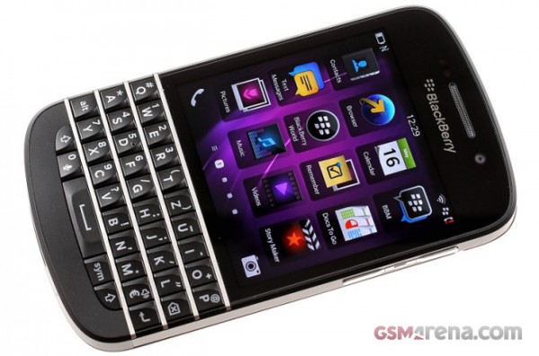 BlackBerry Q10: video sulle prime impressioni d'utilizzo