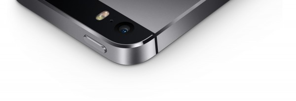 iPhone 5S: ufficiale il nuovo smartphone di Apple, uscita in Italia entro dicembre