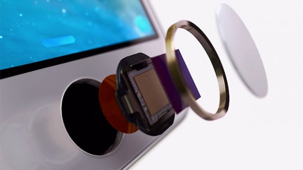 Apple brevetta il lettore di impronte digitali Touch ID dell'iPhone 5S