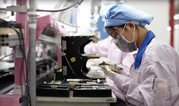 iPhone 5C: muore un operaio in Cina per il troppo lavoro