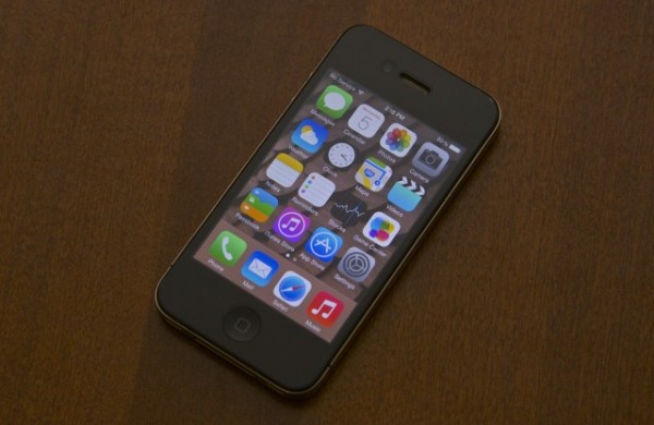 iPhone 4: miglioramenti prestazionali con il nuovo iOS 7.1