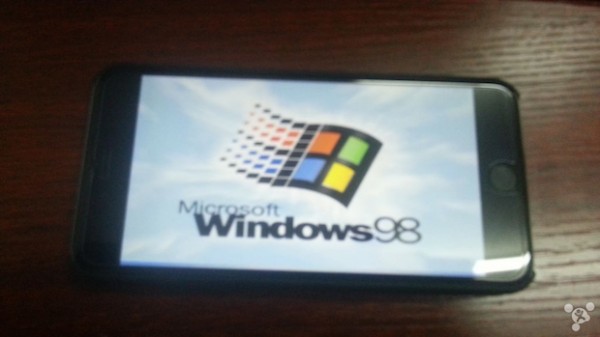 Windows 98 si può installare sull'Apple iPhone 6