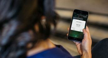 Come inviare rapidamente denaro a una persona usando Siri su iPhone